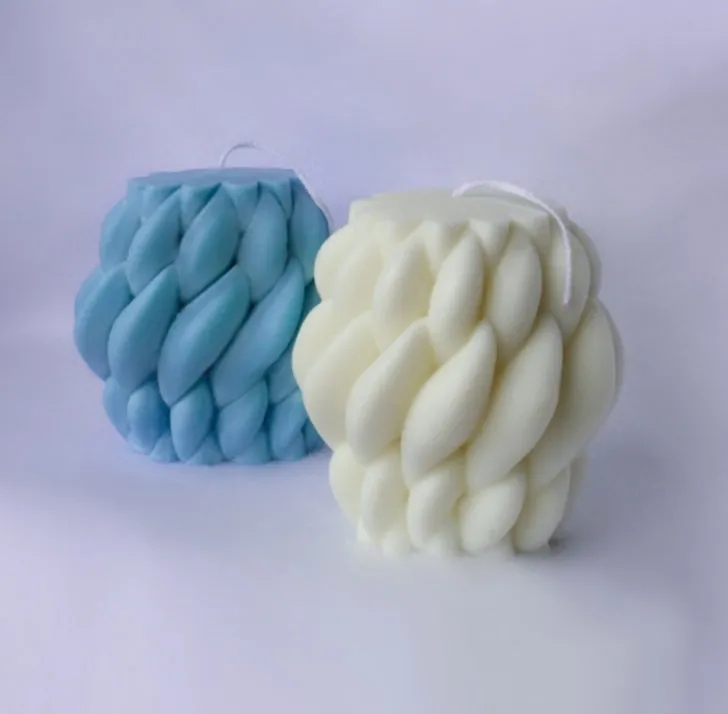 Intertwined Candle