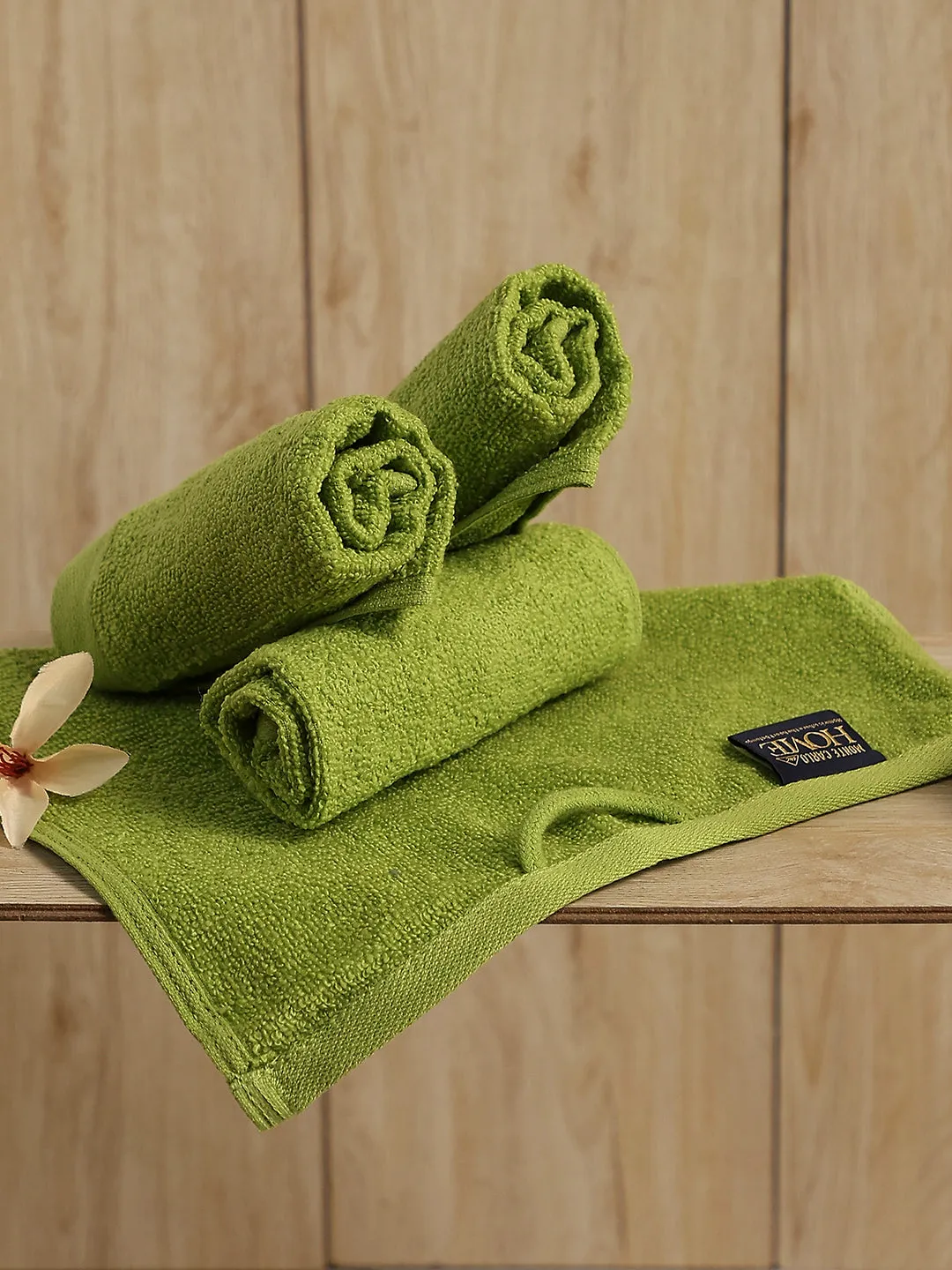 Light Green Cotton Solid 600 GSM Face Towel (Pack of 4)