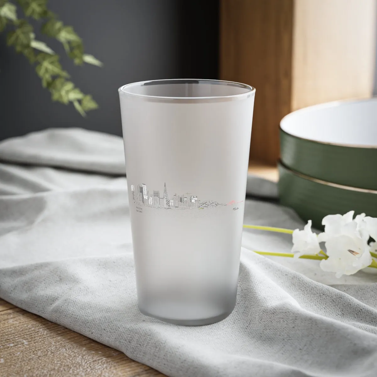 Pacific Ocean Frosted Pint Glass, 16oz