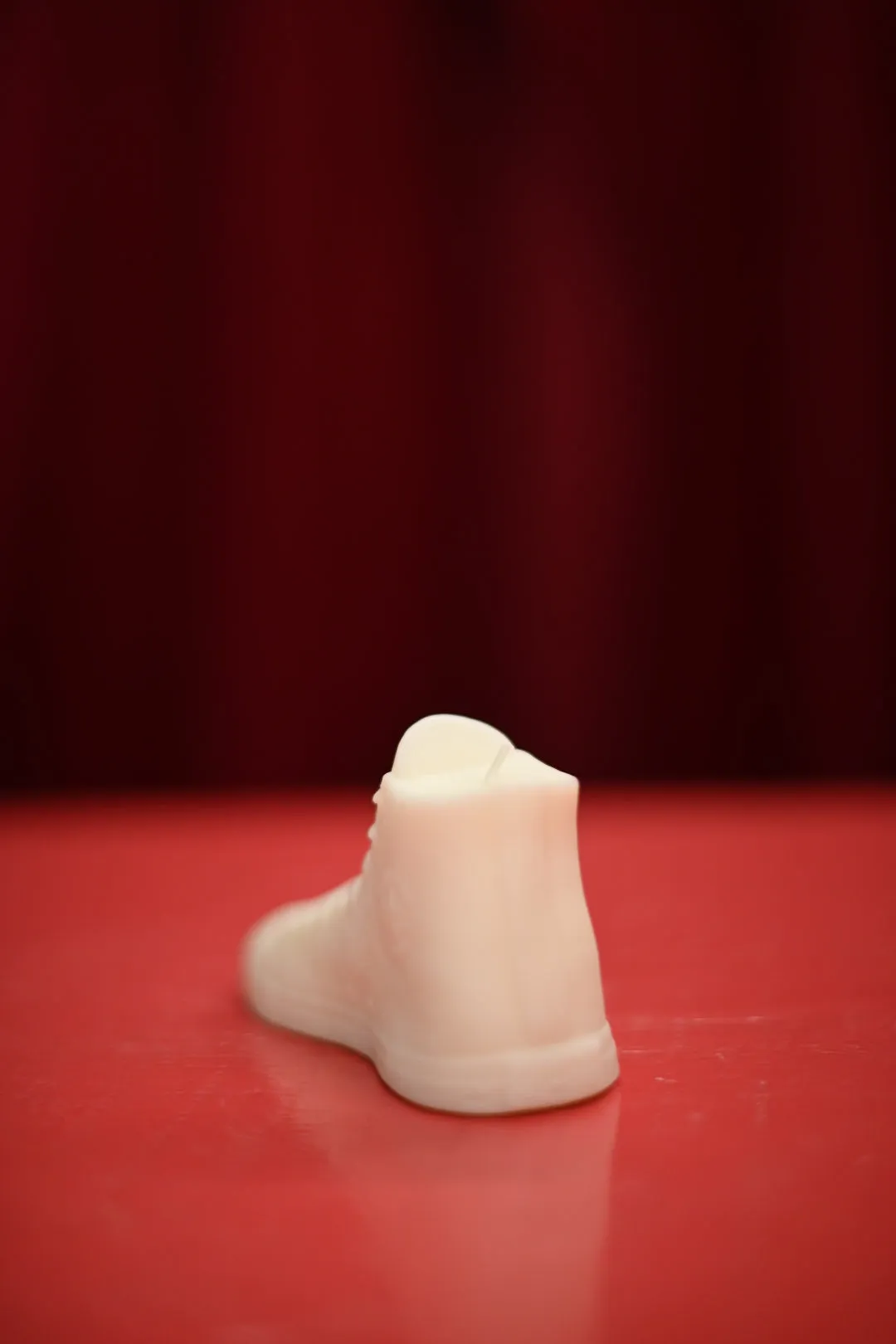 "Converse" Candle Collection