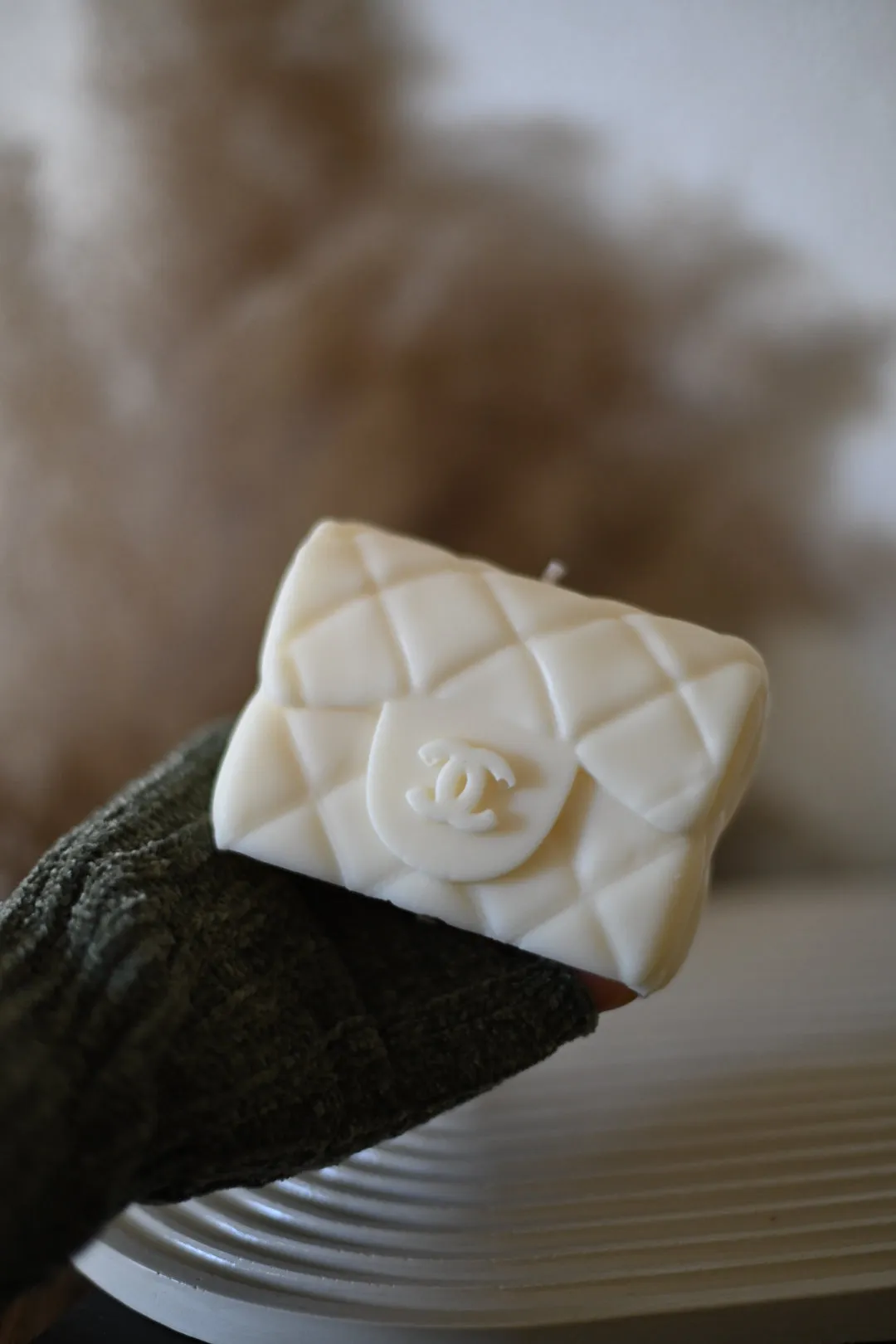 "It Girl" Chanel Bag Candle Collection
